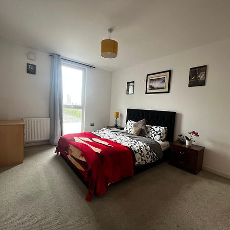 One Bed Flat In Stratford London Leilighet Eksteriør bilde