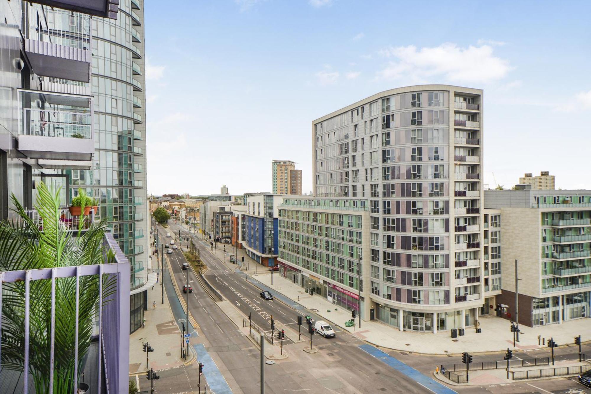 One Bed Flat In Stratford London Leilighet Eksteriør bilde